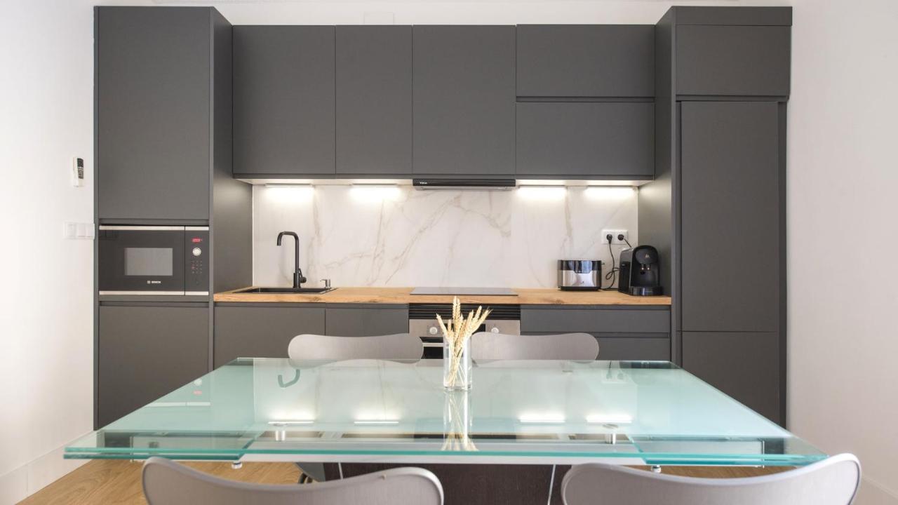 Apartamentos Boutique Puerta De Reyes Toledo Luaran gambar